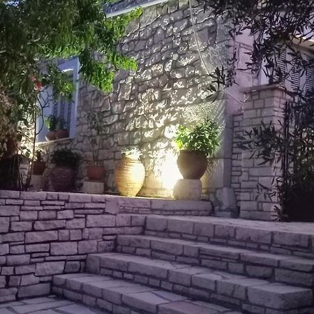 Villa Makris Zenempisatika Buitenkant foto